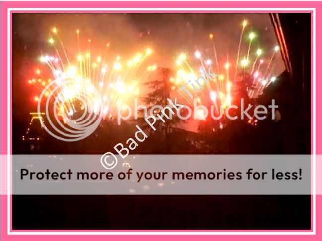 fireworks%20from%20Disneyland%20Hotel%20%20Paris%20Room%20watermarked_zpsur4seoyb.jpg