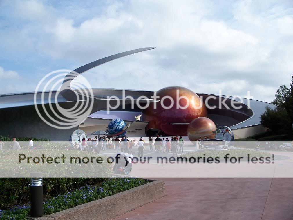 epcotmissionspace2.jpg
