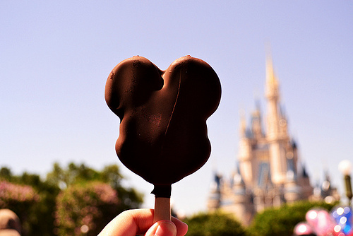 Mickey-Mouse-ice-cream-bar.jpg